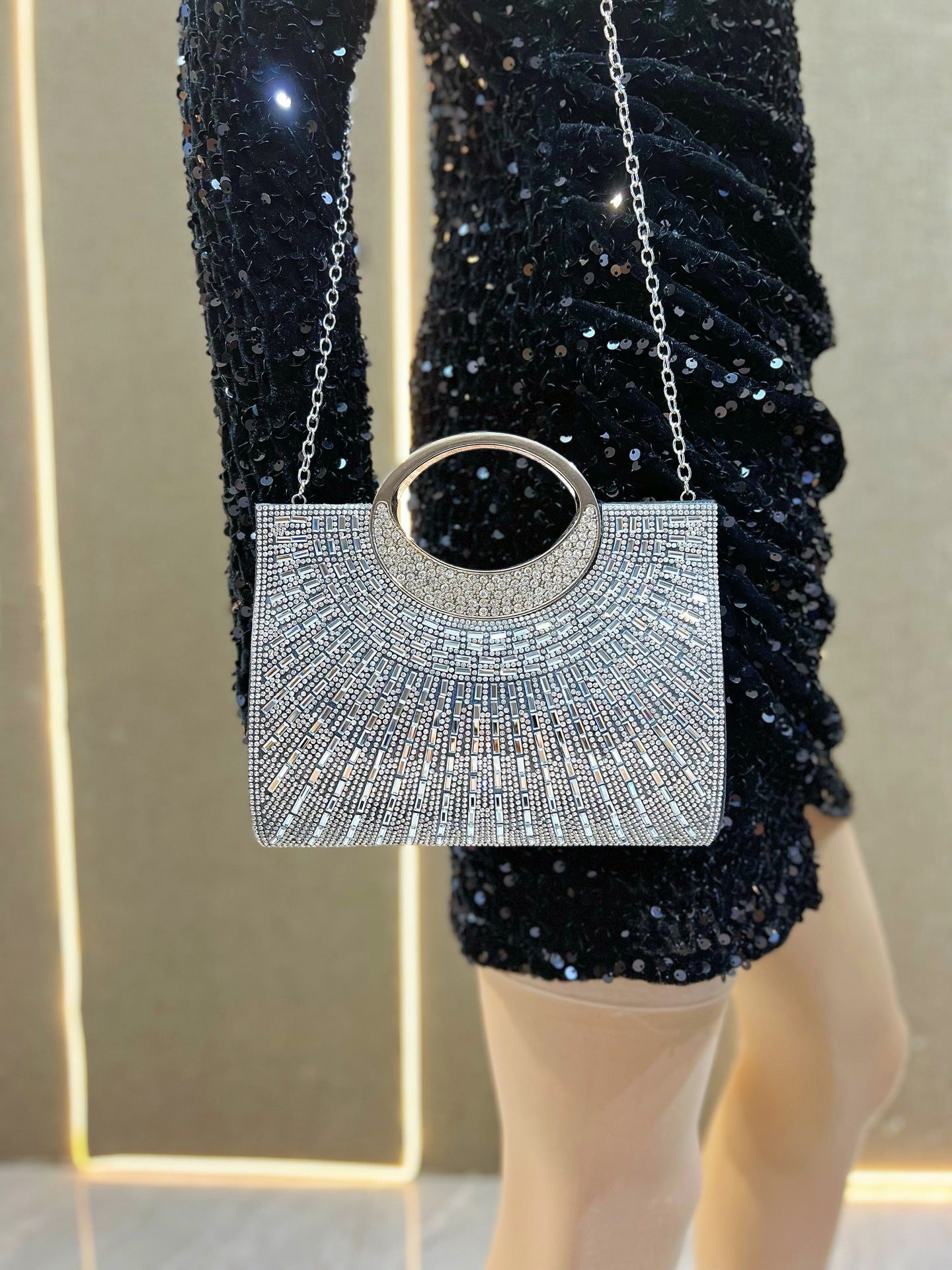 Women's Ring Handbag Shiny Diamond Bag for Party Dress