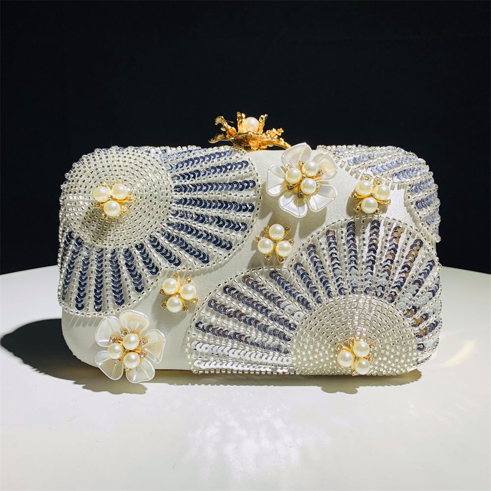 Women's New Flower Pearl Clutch Pearl Wedding Banquet Party Bag