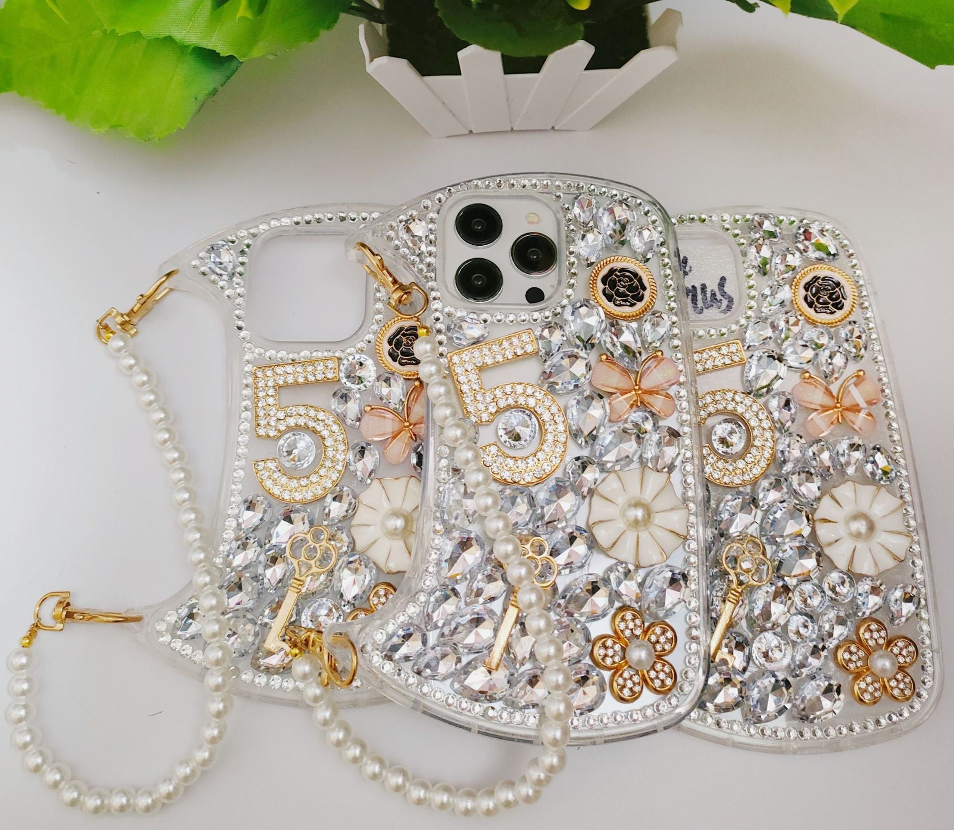 Suitable for Apple handmade diamond pendant small handbag mobile phone case